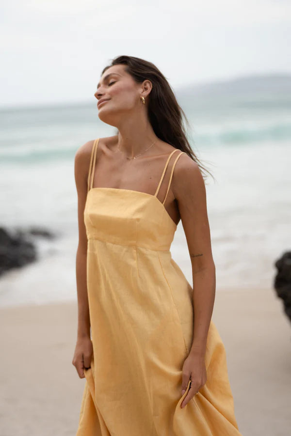 Lilly Pilly | Tori Linen Dress - Long Way Home